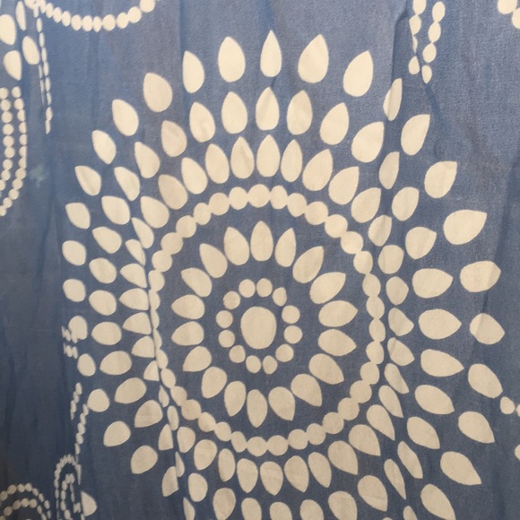 Meet your Posher, Esthela - Picture 1 of 1